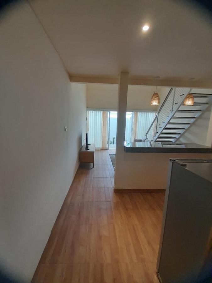 Lotus Lofts Seminyak Apartment Bagian luar foto